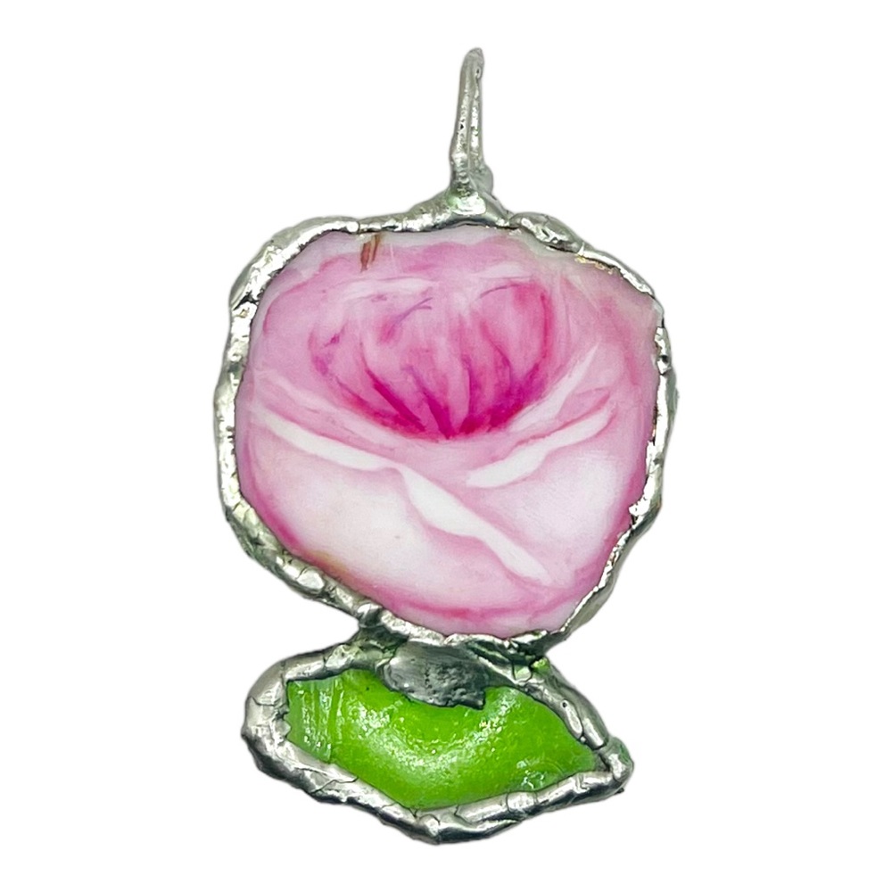 Broken China & Sea Glass Rose Pendant - Pink Quartz Vintage Necklace - Picture 6 of 12